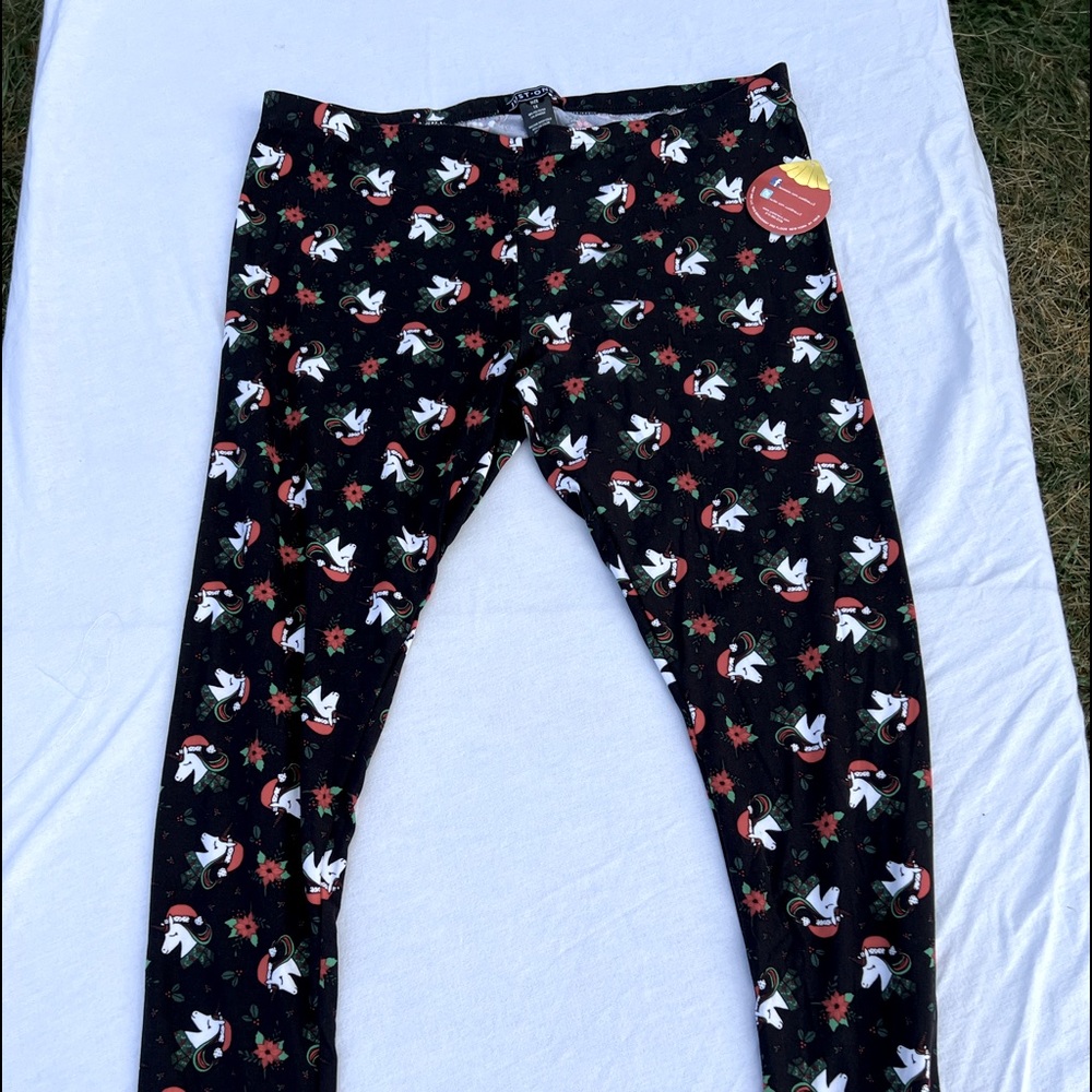 NWT unicorn Christmas leggings size 1X